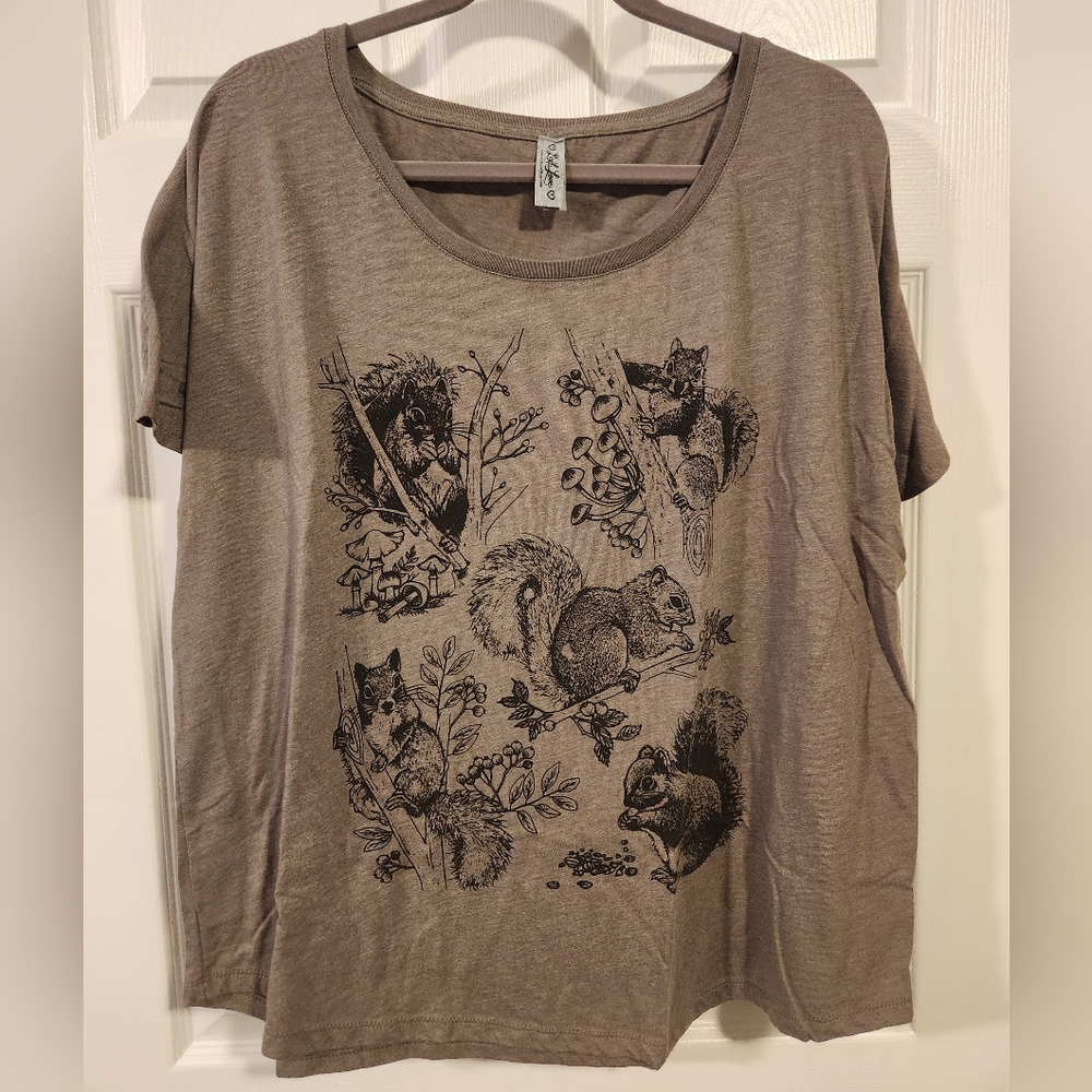 Squirrel Scoop Neck Shirt
